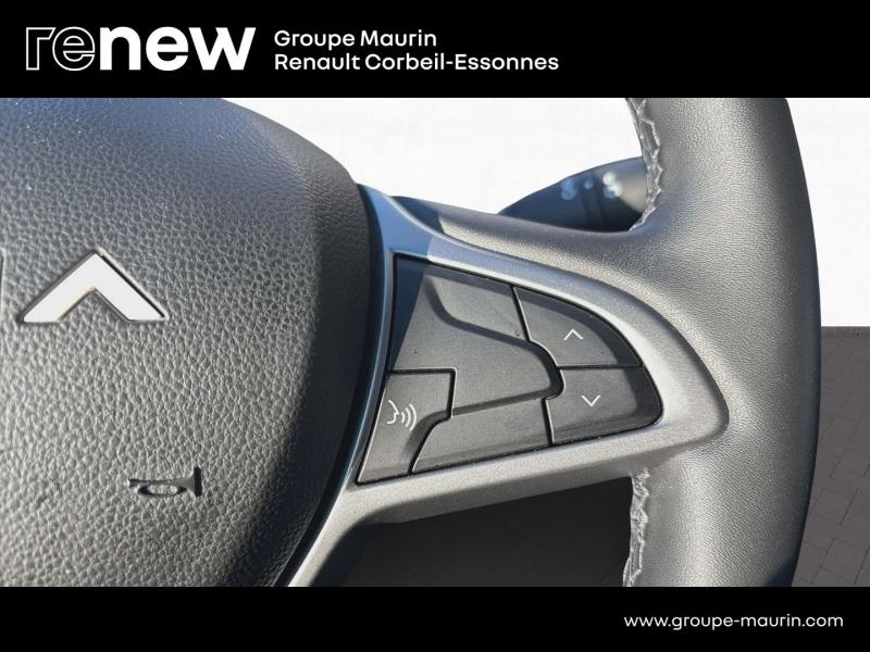 Photo 20 de l’annonce de DACIA Duster d’occasion à vendre à CORBEIL-ESSONNES