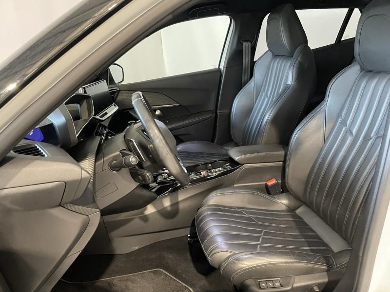 Photo 8 de l’annonce de PEUGEOT 2008 d’occasion à vendre à CHENNEVIÈRES-SUR-MARNE