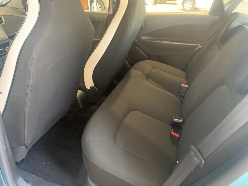 Photo 15 de l’annonce de RENAULT Zoe d’occasion à vendre à CHENNEVIÈRES-SUR-MARNE