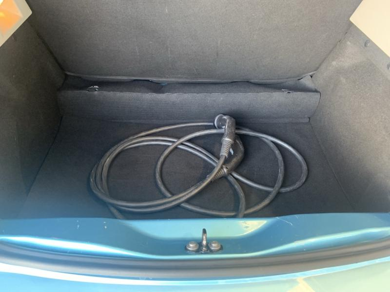 Photo 18 de l’annonce de RENAULT Zoe d’occasion à vendre à CHENNEVIÈRES-SUR-MARNE