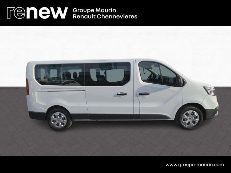 Photo 9 de l’annonce de RENAULT Trafic Combi d’occasion à vendre à CHENNEVIÈRES-SUR-MARNE