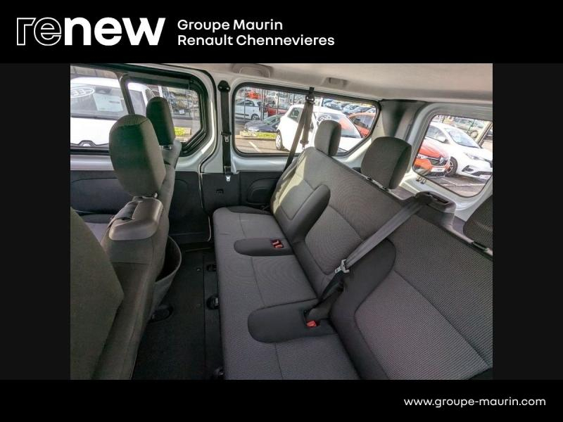 Photo 16 de l’annonce de RENAULT Trafic Combi d’occasion à vendre à CHENNEVIÈRES-SUR-MARNE