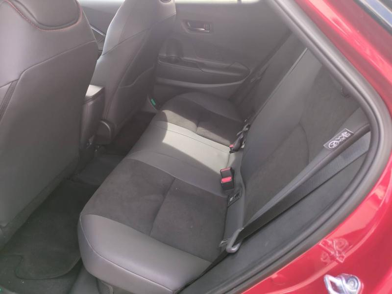 Photo 11 de l’annonce de TOYOTA C-HR d’occasion à vendre à AUBIÈRE