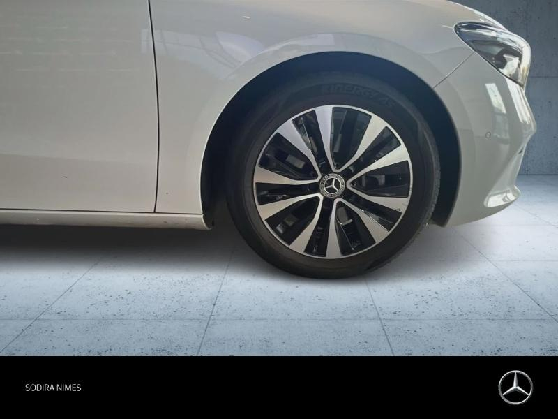 Photo 6 de l’annonce de MERCEDES-BENZ Classe B d’occasion à vendre à NIMES