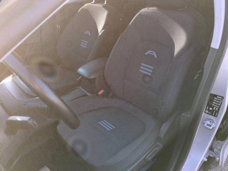 Photo 16 de l’annonce de FORD Focus Active d’occasion à vendre à NÎMES