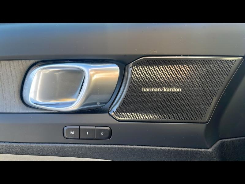 Photo 17 de l’annonce de VOLVO XC40 d’occasion à vendre à TOULON