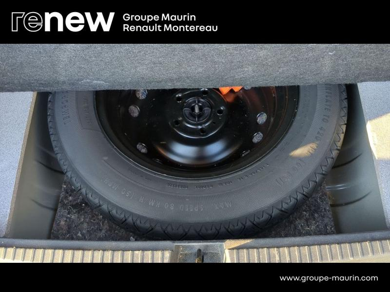 Photo 15 de l’annonce de DACIA Duster d’occasion à vendre à VARENNES SUR SEINE