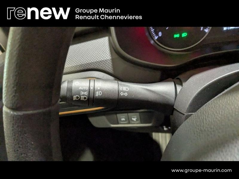 Photo 17 de l’annonce de DACIA Sandero d’occasion à vendre à CHENNEVIÈRES-SUR-MARNE