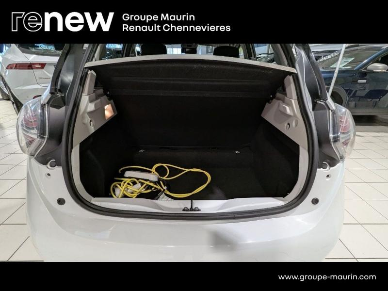 Photo 15 de l’annonce de RENAULT Zoe d’occasion à vendre à CHENNEVIÈRES-SUR-MARNE