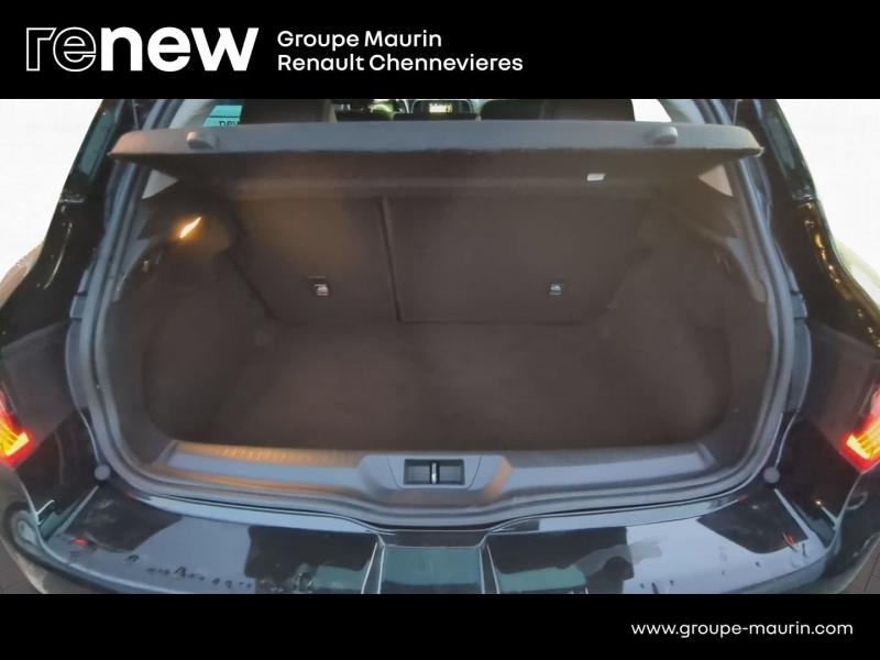 Photo 9 de l’annonce de RENAULT Megane d’occasion à vendre à CHENNEVIÈRES-SUR-MARNE