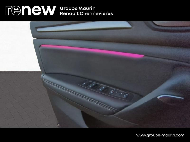 Photo 20 de l’annonce de RENAULT Megane d’occasion à vendre à CHENNEVIÈRES-SUR-MARNE