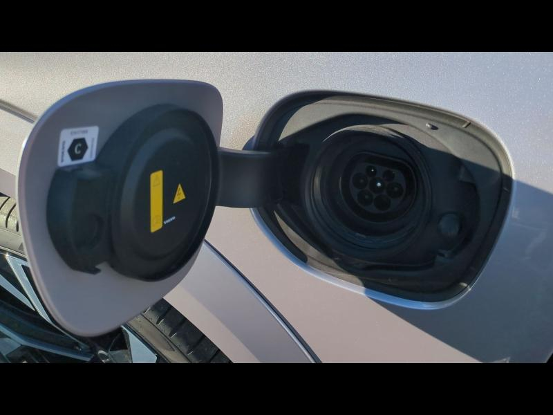 Photo 16 de l’annonce de VOLVO XC60 d’occasion à vendre à AIX-EN-PROVENCE