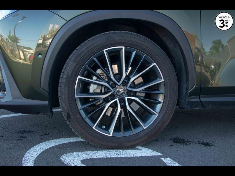 Photo 7 de l’annonce de LEXUS NX d’occasion à vendre à LATTES