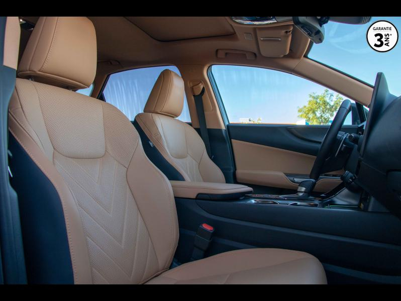 Photo 11 de l’annonce de LEXUS NX d’occasion à vendre à LATTES