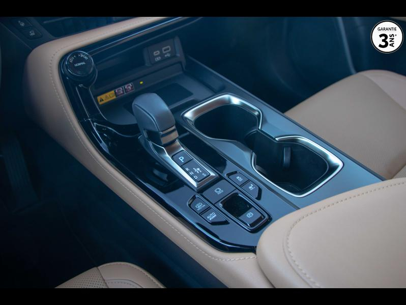 Photo 17 de l’annonce de LEXUS NX d’occasion à vendre à LATTES