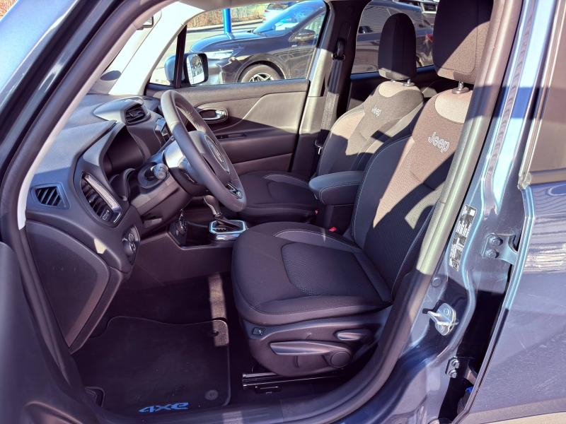 Photo 8 de l’annonce de JEEP Renegade d’occasion à vendre à MANOSQUE