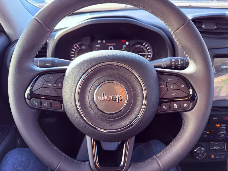 Photo 9 de l’annonce de JEEP Renegade d’occasion à vendre à MANOSQUE