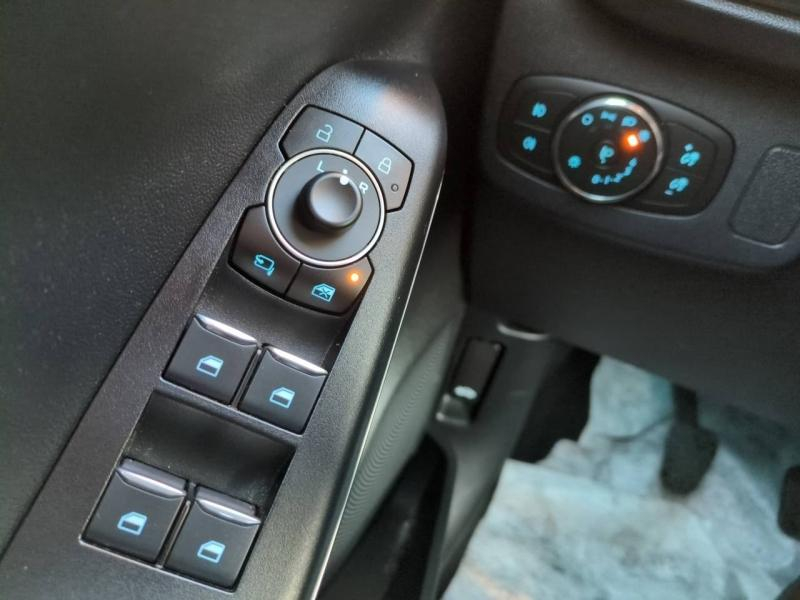 Photo 14 de l’annonce de FORD Puma d’occasion à vendre à NÎMES