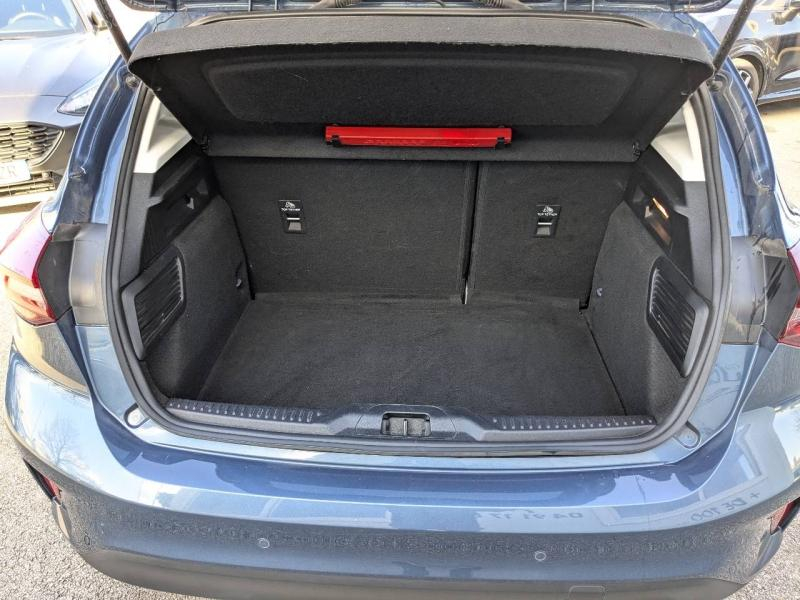 Photo 9 de l’annonce de FORD Focus d’occasion à vendre à MARSEILLE