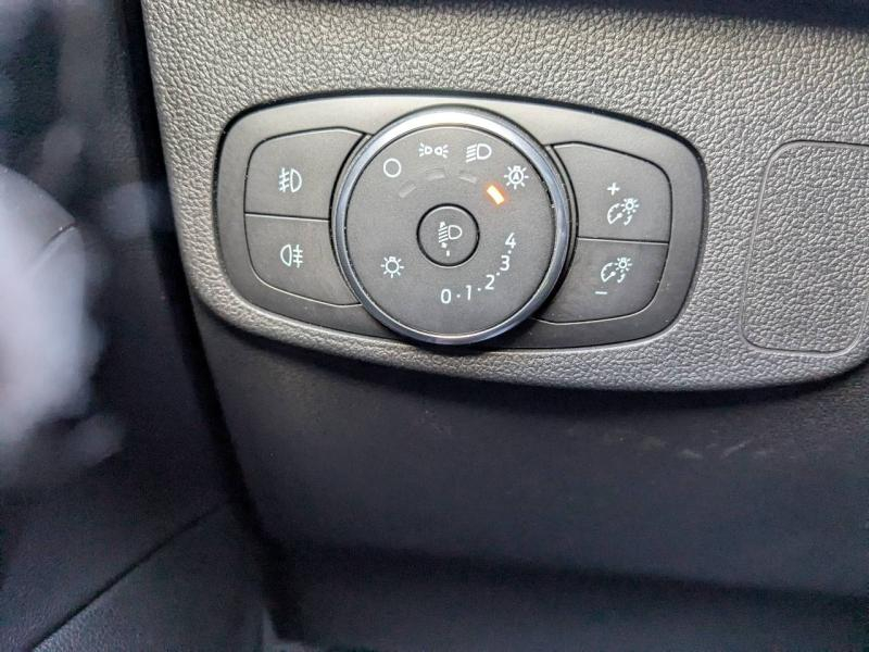 Photo 17 de l’annonce de FORD Focus d’occasion à vendre à MARSEILLE