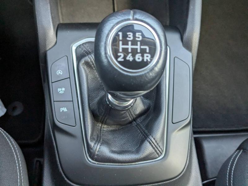 Photo 18 de l’annonce de FORD Focus d’occasion à vendre à MARSEILLE