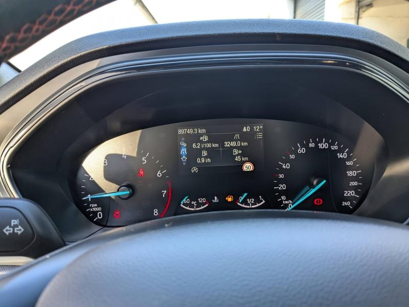 Photo 8 de l’annonce de FORD Focus d’occasion à vendre à MARTIGUES