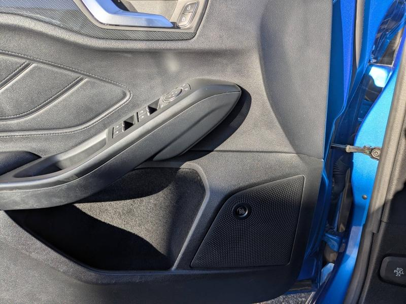 Photo 11 de l’annonce de FORD Focus d’occasion à vendre à MARTIGUES