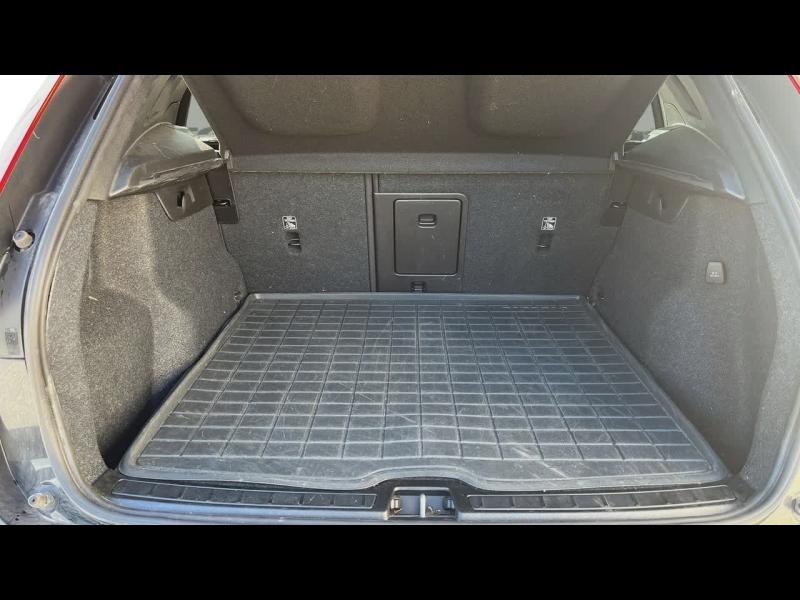 Photo 7 de l’annonce de VOLVO XC40 d’occasion à vendre à TOULON