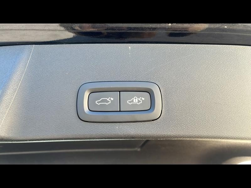 Photo 9 de l’annonce de VOLVO XC40 d’occasion à vendre à TOULON