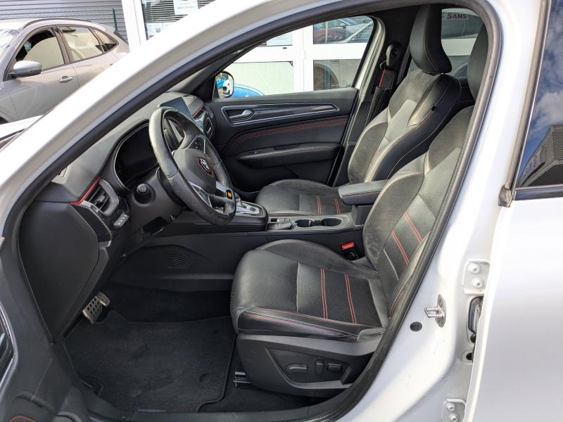 Photo 16 de l’annonce de RENAULT Arkana d’occasion à vendre à DRAGUIGNAN