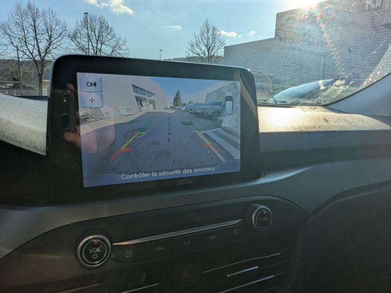 Photo 20 de l’annonce de FORD Focus d’occasion à vendre à DRAGUIGNAN