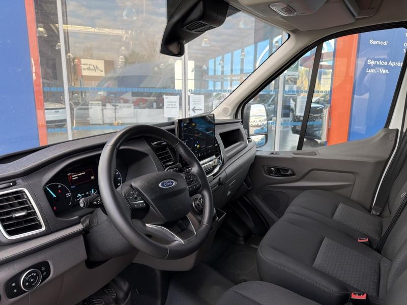 Photo 9 de l’annonce de FORD Transit 2T Fg VUL d’occasion à vendre à VITROLLES