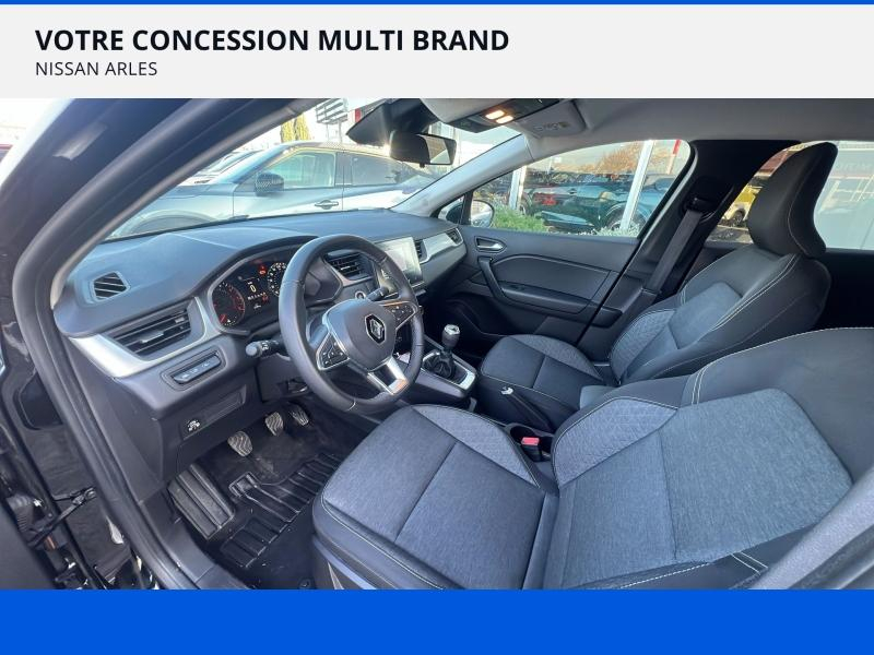 Photo 8 de l’annonce de RENAULT Captur d’occasion à vendre à ARLES