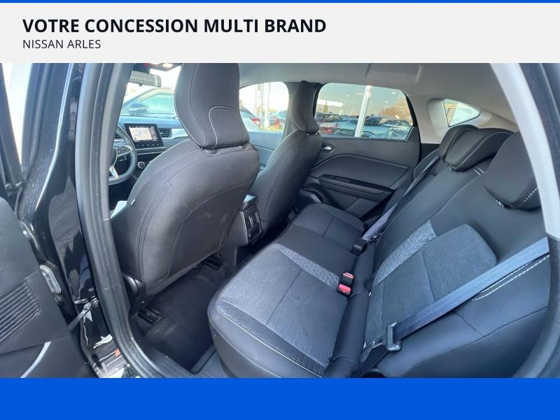 Photo 11 de l’annonce de RENAULT Captur d’occasion à vendre à ARLES