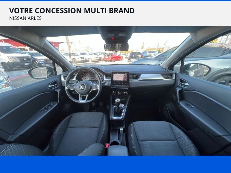 Photo 12 de l’annonce de RENAULT Captur d’occasion à vendre à ARLES