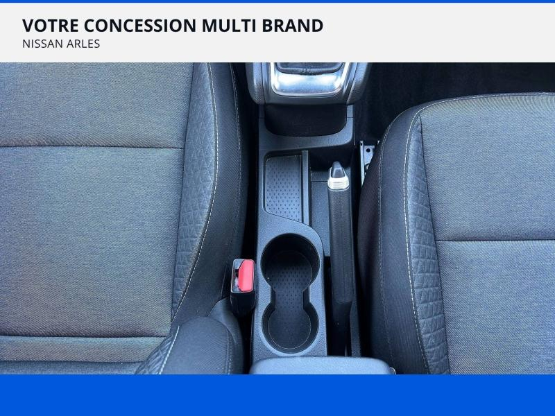 Photo 14 de l’annonce de RENAULT Captur d’occasion à vendre à ARLES