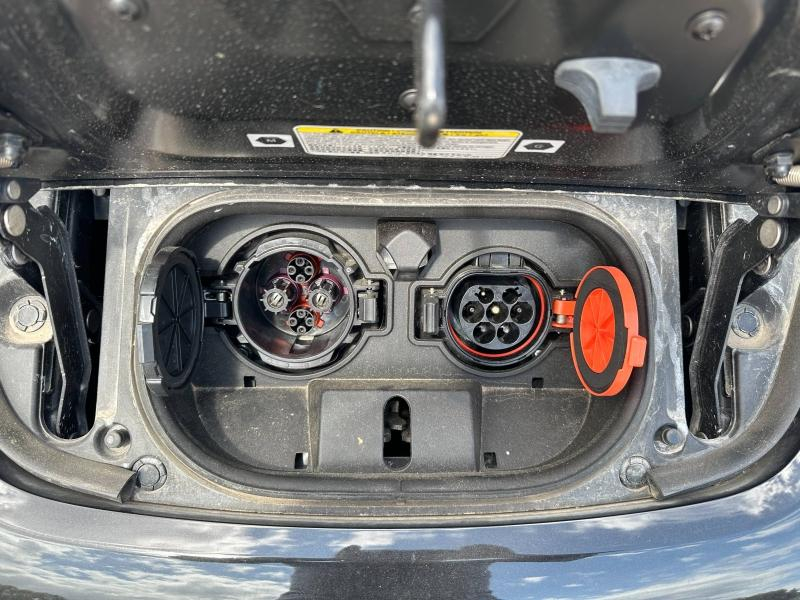 Photo 15 de l’annonce de NISSAN Leaf d’occasion à vendre à MARSEILLE