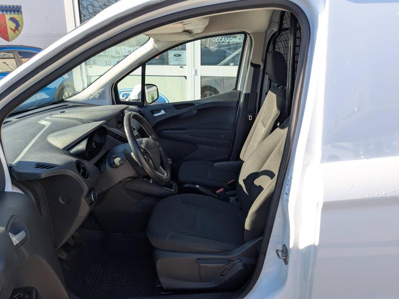 Photo 12 de l’annonce de FORD Transit Courier VUL d’occasion à vendre à DRAGUIGNAN