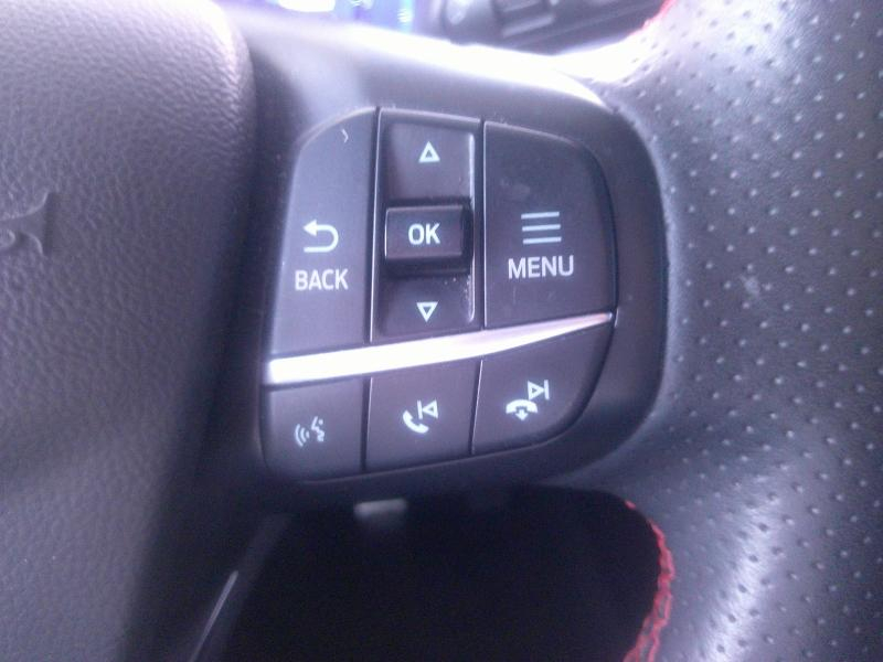 Photo 14 de l’annonce de FORD Kuga d’occasion à vendre à PERPIGNAN