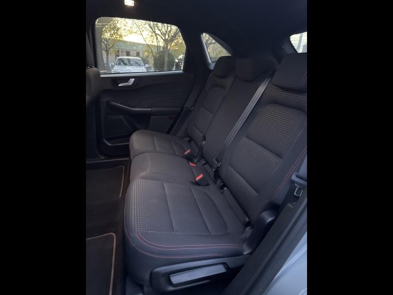 Photo 9 de l’annonce de FORD Kuga d’occasion à vendre à TOULON