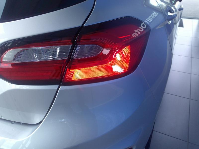 Photo 4 de l’annonce de FORD Fiesta d’occasion à vendre à PERPIGNAN