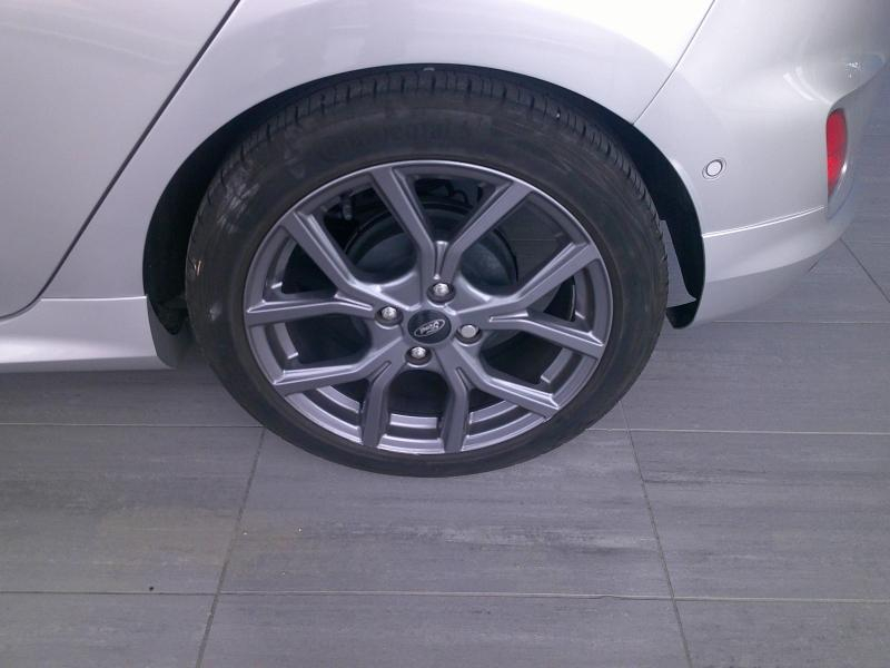 Photo 19 de l’annonce de FORD Fiesta d’occasion à vendre à PERPIGNAN