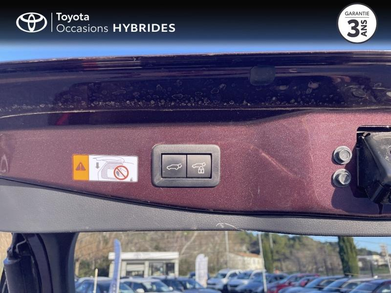 Photo 20 de l’annonce de TOYOTA C-HR d’occasion à vendre à MONTFAVET