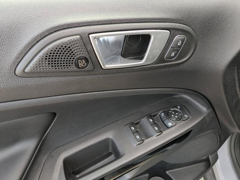 Photo 9 de l’annonce de FORD EcoSport d’occasion à vendre à LA VALETTE