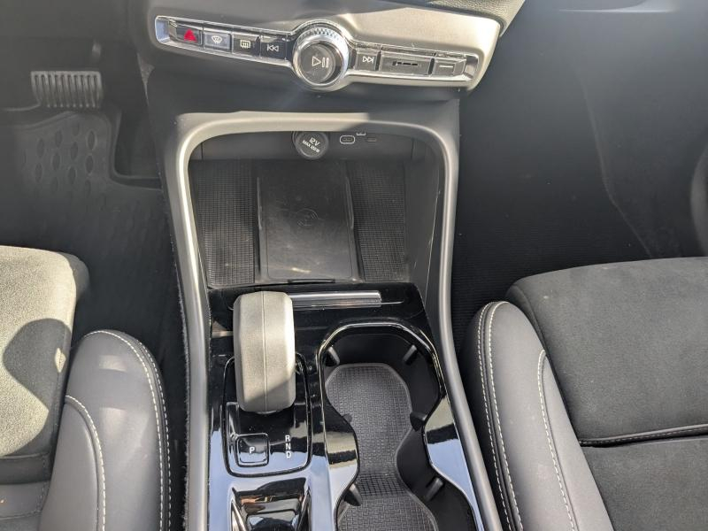 Photo 18 de l’annonce de VOLVO XC40 d’occasion à vendre à AIX-EN-PROVENCE