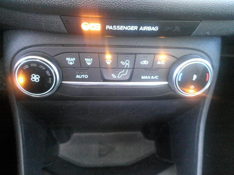 Photo 13 de l’annonce de FORD Fiesta d’occasion à vendre à PERPIGNAN