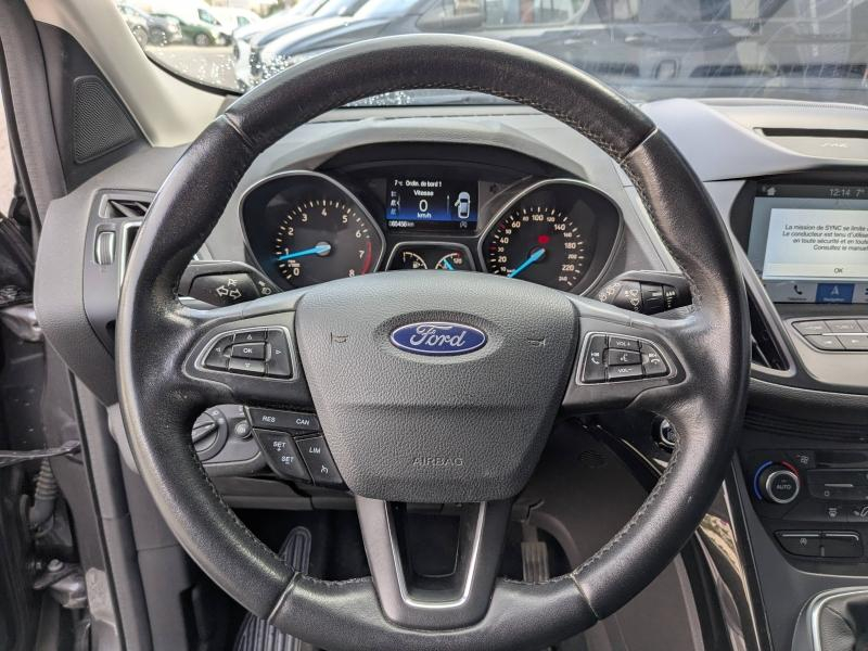 Photo 10 de l’annonce de FORD Kuga d’occasion à vendre à LA VALETTE