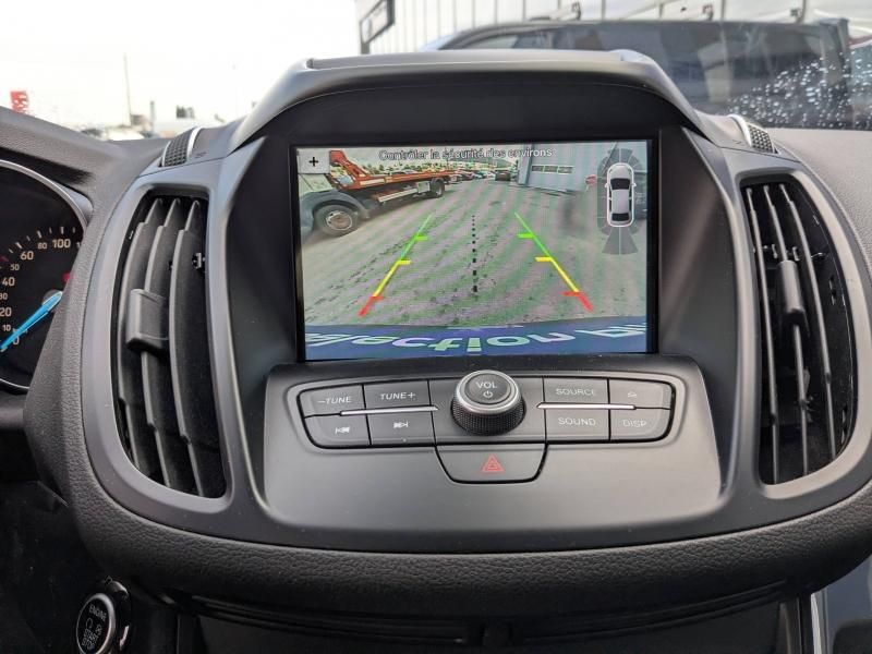 Photo 12 de l’annonce de FORD Kuga d’occasion à vendre à LA VALETTE