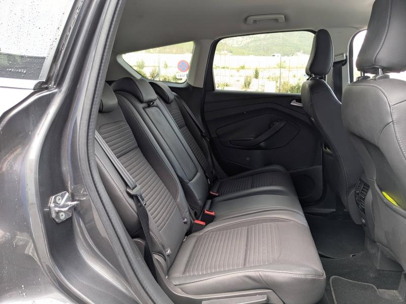 Photo 17 de l’annonce de FORD Kuga d’occasion à vendre à LA VALETTE