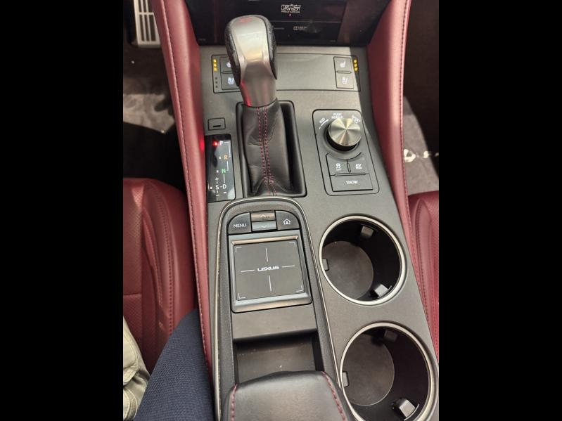 Photo 3 de l’annonce de LEXUS RC d’occasion à vendre à MONTFAVET